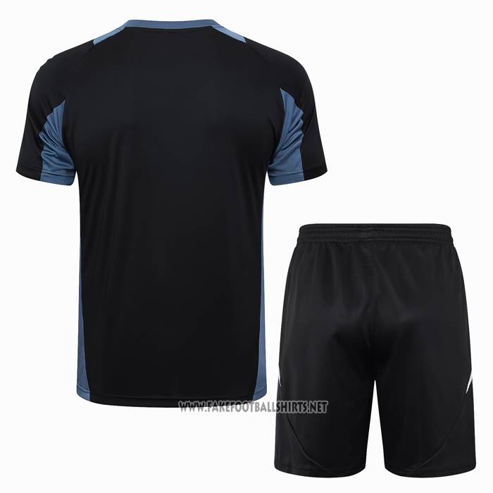 Tracksuit
 Manchester United Short Sleeve
 2024-2025 Black
 - Shorts
